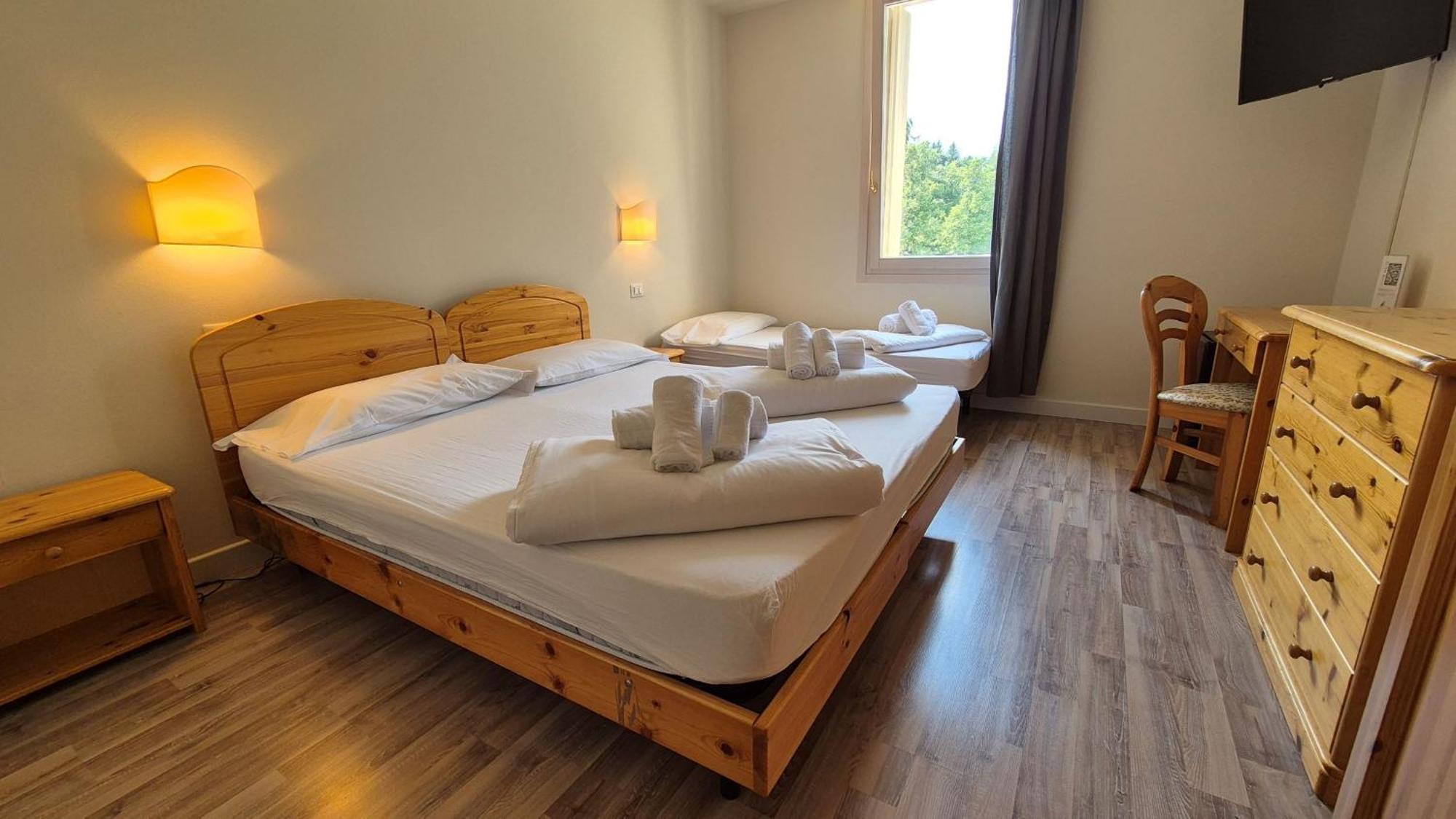 ואלברונה Hotel Saisera מראה חיצוני תמונה