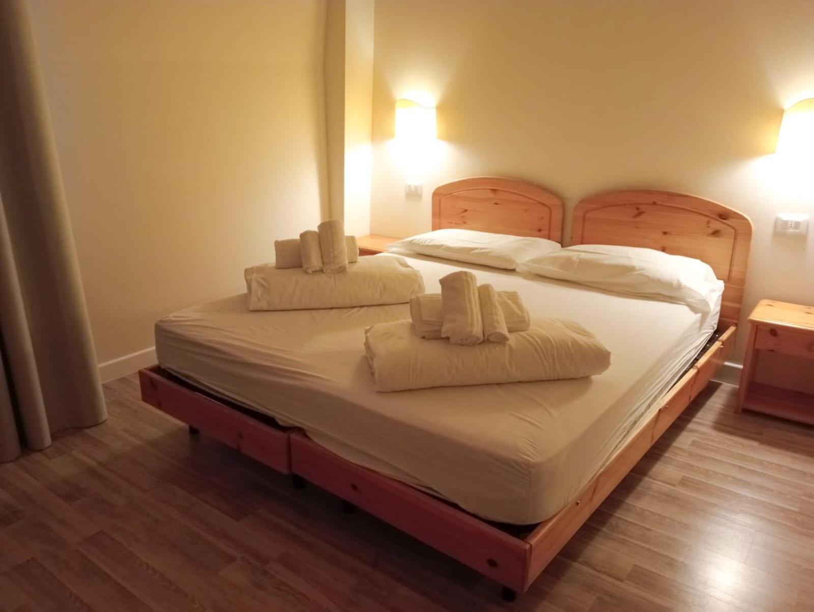 ואלברונה Hotel Saisera מראה חיצוני תמונה
